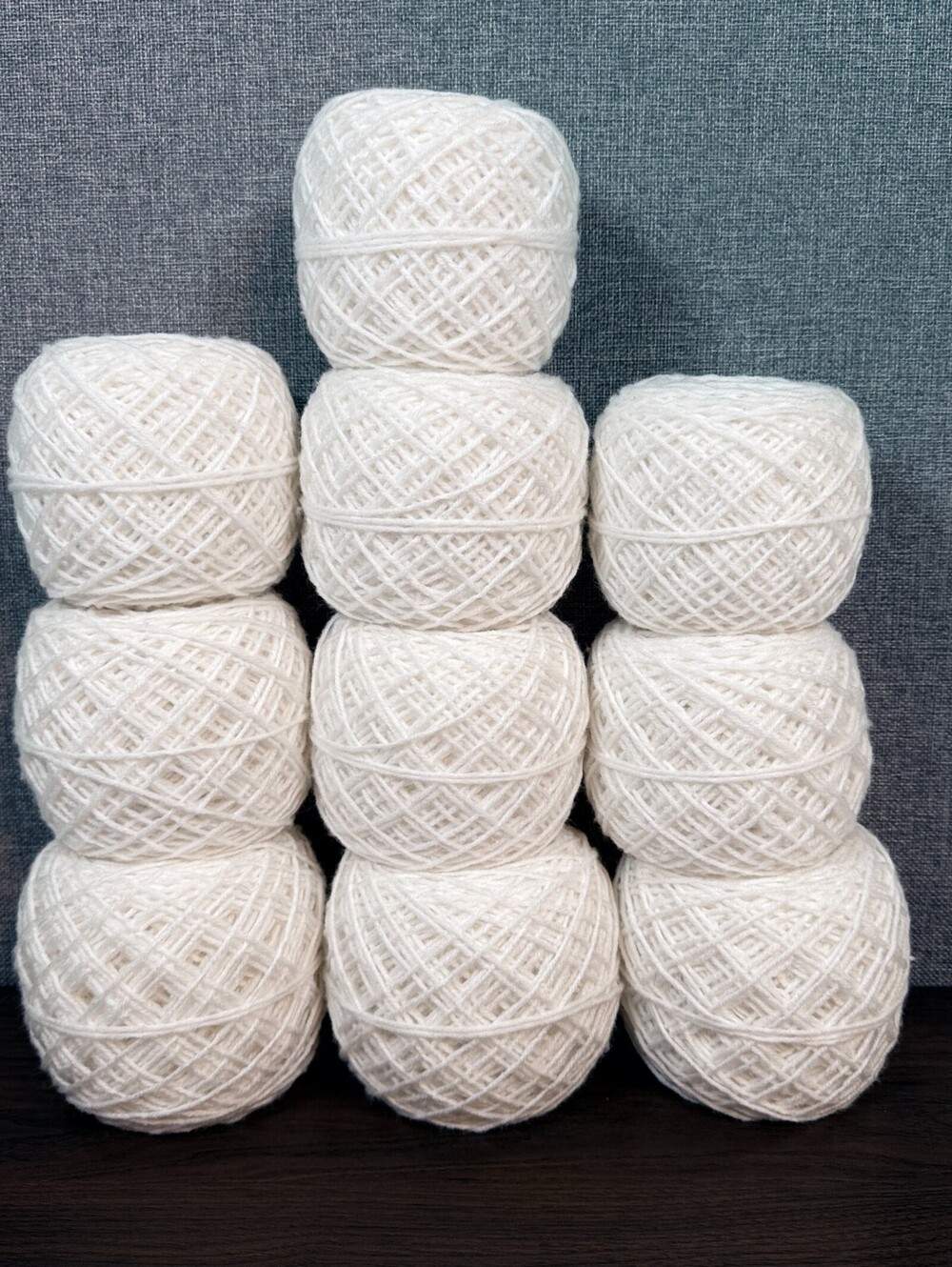 Reclaimed Wool Blend Worsted Yarn 2281 Yds White 1056g (10 Cakes)